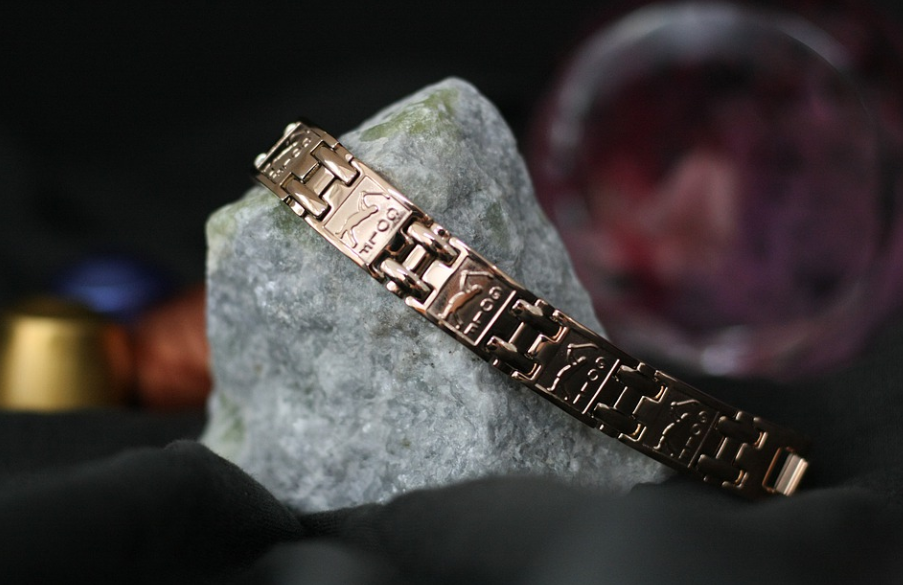The Incredible Health Benefits of Wearing Silver Jewelry